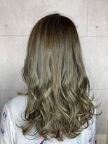 リスタバイネオリーブ 浅草(Re:sta by neolive)&nbsp;ハイライトでつくる3Dカラー Re:sta by neolive