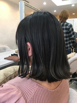 ジーナ 銀座(Zina) 艶髪切りっぱなしボブ！【Zina銀座】水原