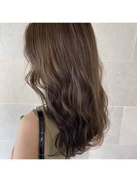 アルヴァ(ALVA) ○柔らかなニュアンスカラー（那覇　新都心）