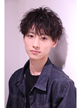 ネイビー(NAVY) 好印象か緩めスパイラルパーマ 爽やか束感