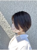 ショートボブ