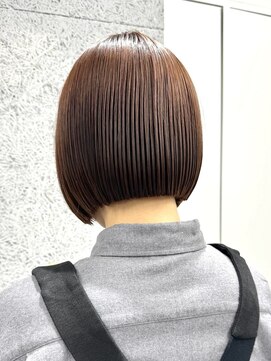 ラフ 立川(Laff) 前下がりボブ切りっぱなしボブショートボブチョコレートブラウン