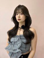 ボタン シブヤ(VOTAN SHIBUYA)&nbsp;韓国ヘア/顔まわりカット/くびれヘア/前髪あり/透け感カラー