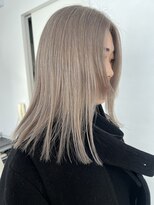 ベンジー オウン 代々木上原店(benji own)&nbsp;ホワイトベージュ　ダブルカラー　代々木上原