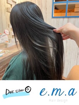 エマヘアデザイン(e.m.a Hair design) ダークシルバー