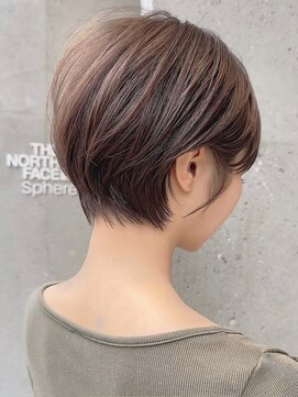 アイドットプラスサッポロ 札幌(i.+SAPPORO) 透明感×丸みショートカットで清潔感と抜け感が同時に叶う人気