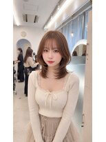 ネモネ バイ ミリー 梅田茶屋町(nemone by milly)&nbsp;【梅田茶屋町】レイヤーカット×ミルクティーベージュ