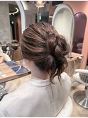 お団子ヘアー