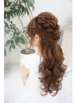 リサ 恵比寿(risa.)&nbsp;編み込みネオハーフアップ