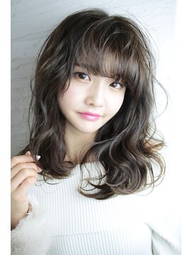 ウーロス(uros.) エアリーウェーブ