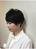 エッジの効いたショートボブ!