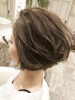 ドライブアンドビジョン 池袋(Drive&Vision)&nbsp;カーキグレージュクールショート前下がりボブ[池袋/髪質改善]