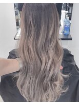 アライブ キチジョウジ(ALIVE Kichijoji)&nbsp;イメチェンエアータッチバレイヤージュカラーグレージュ