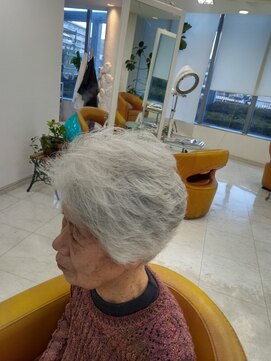 ペニーレーン 垂水店(Penny Lane) グレーショート