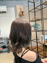 ユリイカビヨウシツ&nbsp;ゆる巻きミディアム