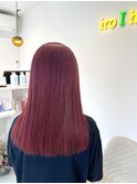 チェリーレッド
