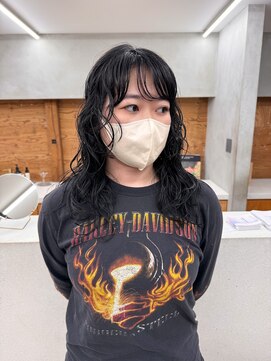 トゥコ(tuco) ロングレイヤー　ロングパーマ　ロングヘア　ロング　パーマ