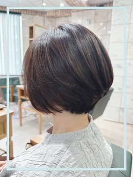 エルコット(elcot) ハリコシ・ツヤ髪◆大人ショートボブ