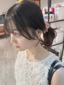 コワファーストナガサキシャンプーボーイ(COIFF1RST NAGASAKI SHAMPOO BOY) 韓国/レイヤーカット/顔周り/前髪