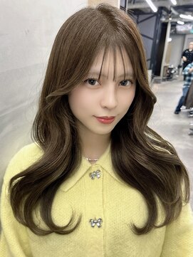 ジーナ 池袋(Zina) 韓国ヘアー/韓国巻き/ワンホンヘアー/くびれ巻き/ヨシンモリ