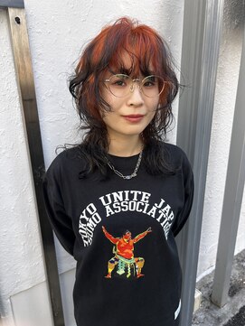 アミュレ(Amule) ブリーチ、デザイン、ダブルカラー、レイヤーカット