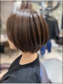 スッキリ見える丸みショートボブ