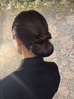 みどりの美容室&nbsp;大人の上品シニヨン