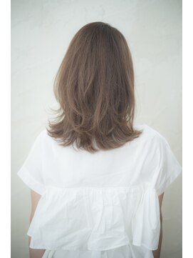 ヘアーミューズ リベロ(hair muse Livero) 【Ｌｉｖｅｒｏ】ふわっふわ外ハネ２