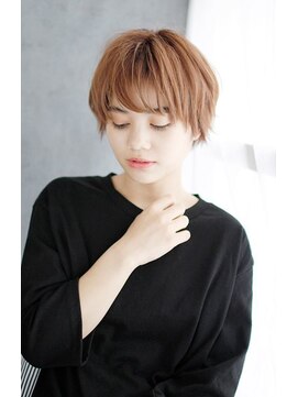 プティルカ ディーシー本店(PutiLuca D.C.) 毛先ニュアンスカールのショートスタイル