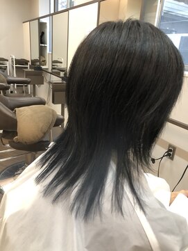 アプシー 三田駅前店(Apsee) ブルーブラックカラーハイレイヤースタイル