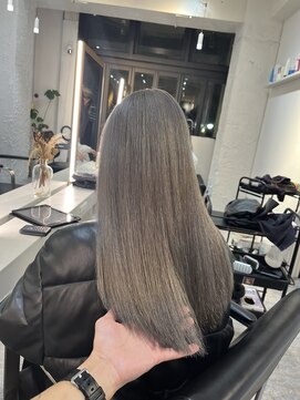 ブレンド 渋谷(BLend) グレージュマチルダボブインナーグレージュ 前髪ブルーブラック