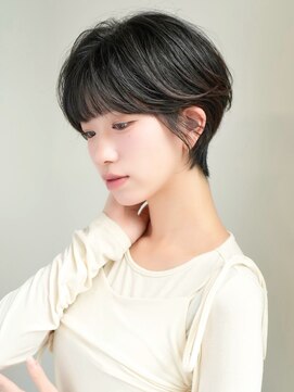 インセプション 銀座(INCEPTION) 切りっぱなしショート・ボブ/絶壁解消/前髪なし/40代/30代/丸顔