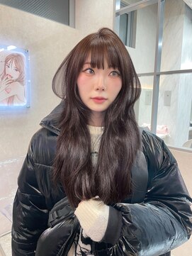 ロンド レア 天神大名店(Lond Le’a) ホワイトブロンド/外ハネボブ/美髪/ワイドバング/ブルーブラック