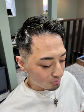 スタンドバーバー 柏(STAND BARBER) MEN’S HAIR/サーフカール/刈り上げセンターパート/柏/柏駅