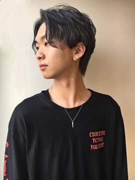 ラパンセヴェール(LA PENSEE VERT) 【LA PENSEE】メンズスタイルのアンニュイセンターパート