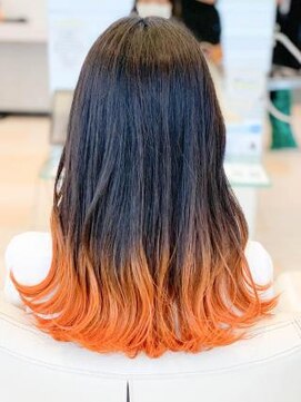 グランシュ 青葉台店(GranCieux) 派手髪☆毛先オレンジ