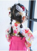 可愛いブリザードフラワーとリボンを使ったツインテール