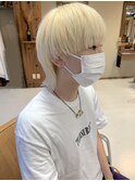 ホワイトカラー ブロンドヘア メンズ ハイトーン 担当城倉