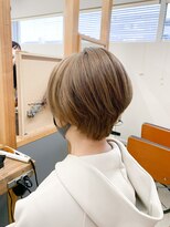 ユッカ エルア 武庫之荘南口(YUCCA elua)&nbsp;【エルア角床】大人ハイトーンショート