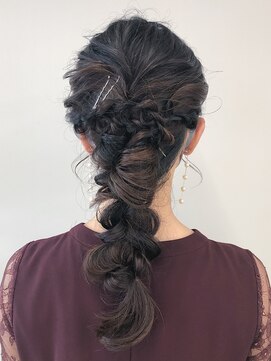 バルベストーキョーサウス(BARBES TOKYO SOUTH) お呼ばれ編みおろしHAIR【RISA】