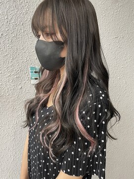 ディー エメ(D-aimer-) ピンク×ホワイトのインナーカラーデザインエクステ