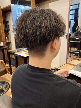 アイリーヘアデザイン(IRIE HAIR DESIGN) 【IRIE HAIR赤坂】ツーブロック×スパイラルパーマ×刈り上げ