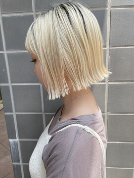 トマト(TOMTO) 【YUYA】前下がりボブ_大人ボブ_切りっぱなしボブ_横浜ボブ