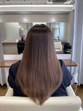 シカ 神戸三宮元町店(Cica) 縮毛矯正 ストレート 癖毛 三宮 神戸美容室 髪質改善 美髪 元町