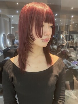 ジーナ 福岡天神(Zina) ワインレッド