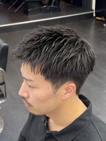 メンズサロンドットリアン(dot. lien)&nbsp;メンズショート前髪おろし短髪メンズ刈り上げカット