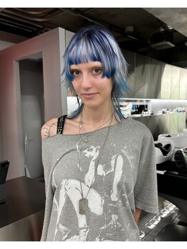 レコ 渋谷(LECO) プチ姫カットブルーウルフ