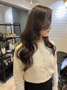 バイコーリング(By THE CALLiiiNG) 韓国風レイヤーカット×オリーブカラー