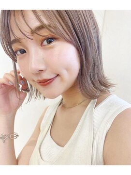 ロシェ 横浜店(loche) 外ハネレイヤーボブ×ラベンダーミルクティー[横浜駅]