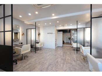 ursus by HEADLIGHT 羽村小作台店【アーサスバイヘッドライト】